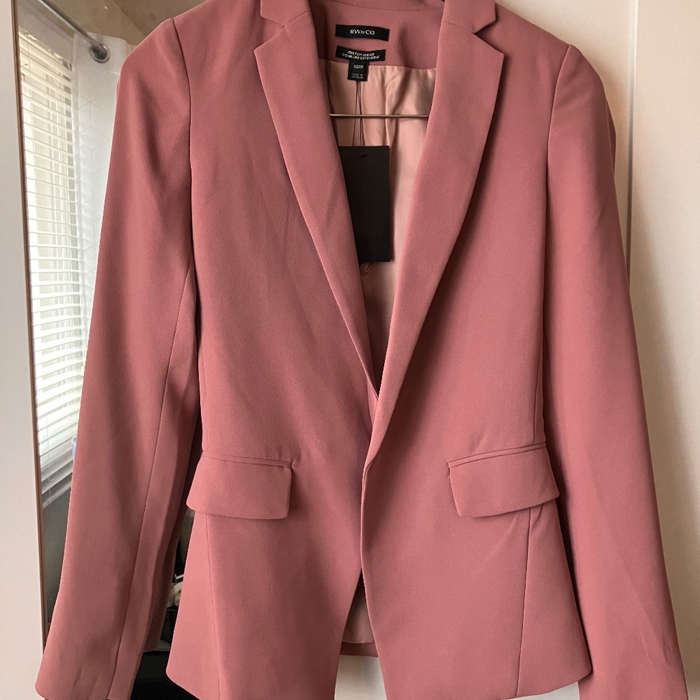 RW&Co Long Flowy Crepe Blazer